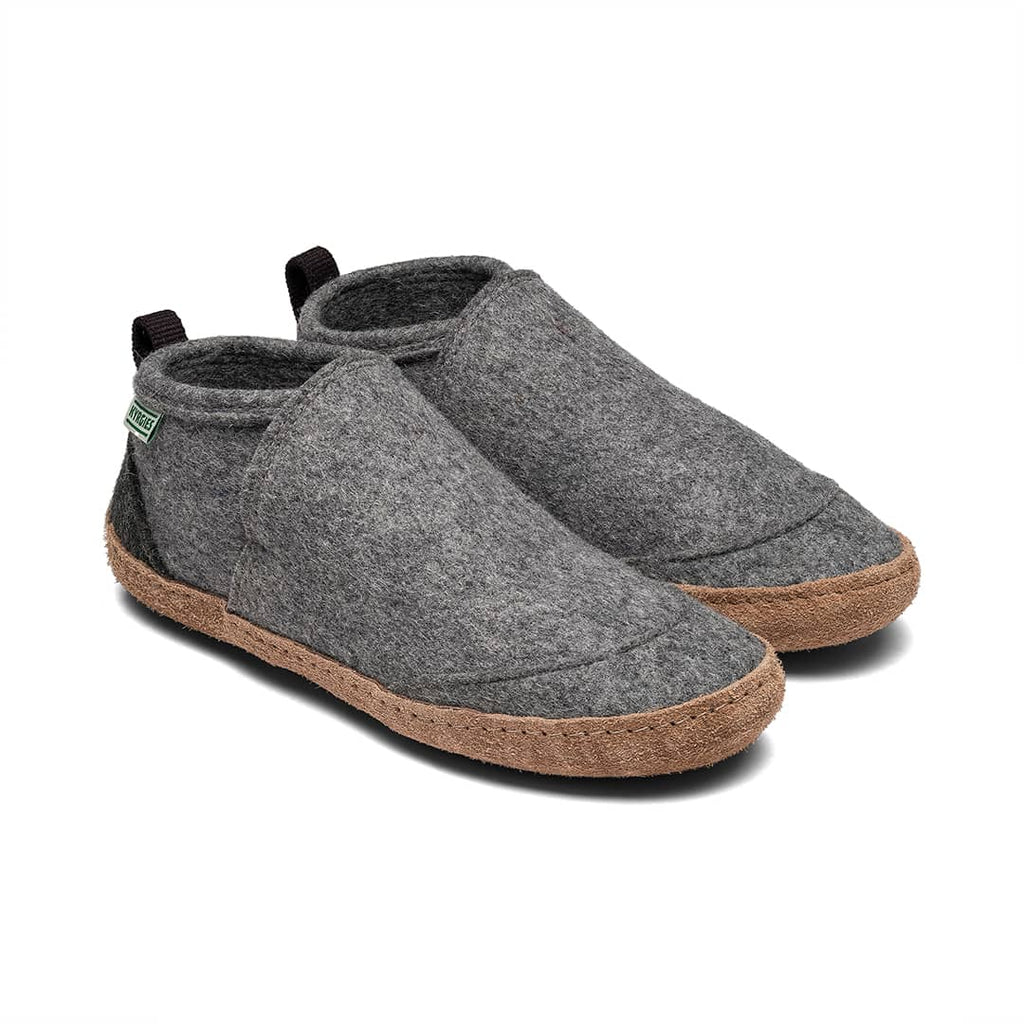 Kyrgies Tengries — Pantufa de Feltro de Lã