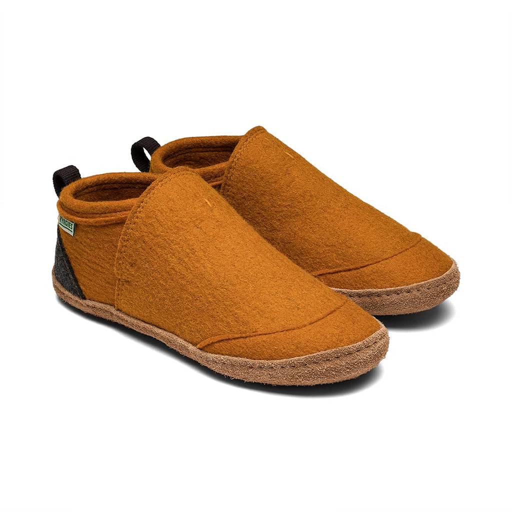 Kyrgies Tengries — Pantufa de Feltro de Lã
